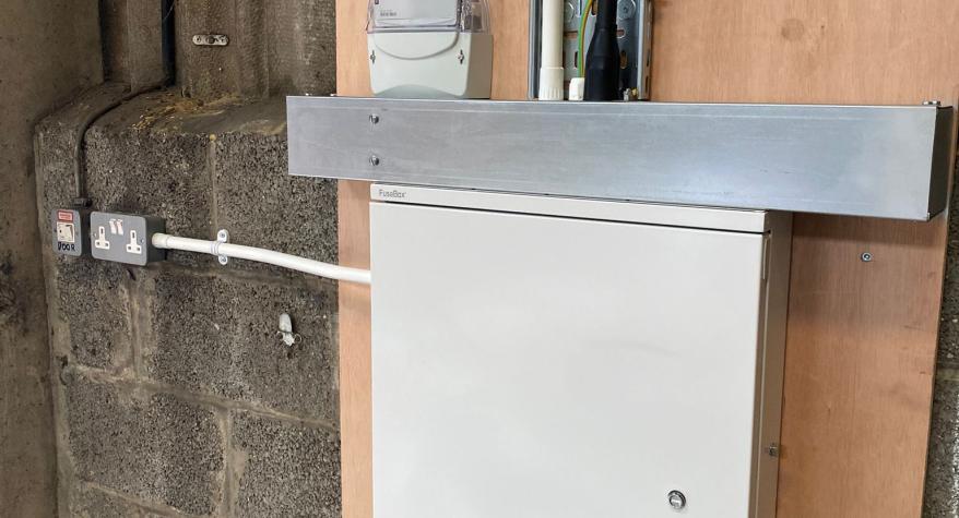 Distribution Board With Power & Lighting, Dartford